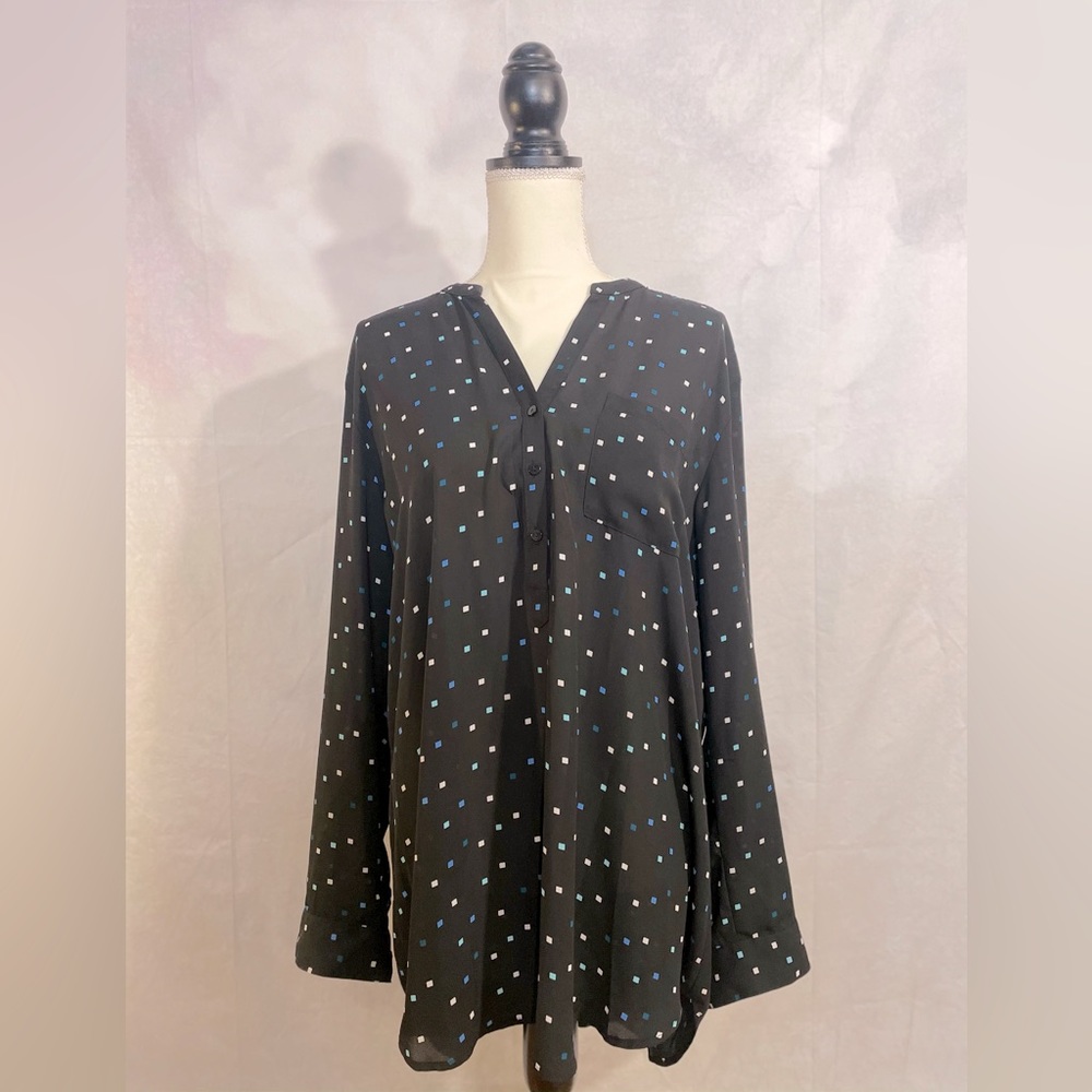 Daniel Rainn Woman’s Long Sleeve: Size- XL